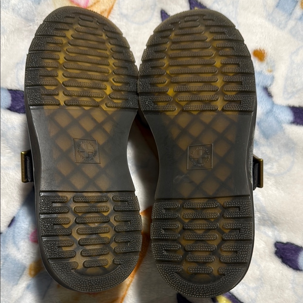 New Dr. Martens Zavala Mary Jane Black Shoes with Rounded Toe in size 8 - Picture 2 of 8